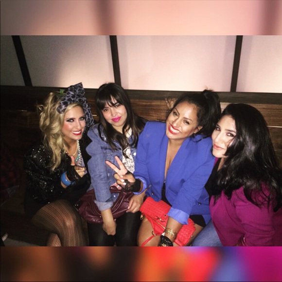 Meet your posher, Gabriela! - Picture 5 of 5